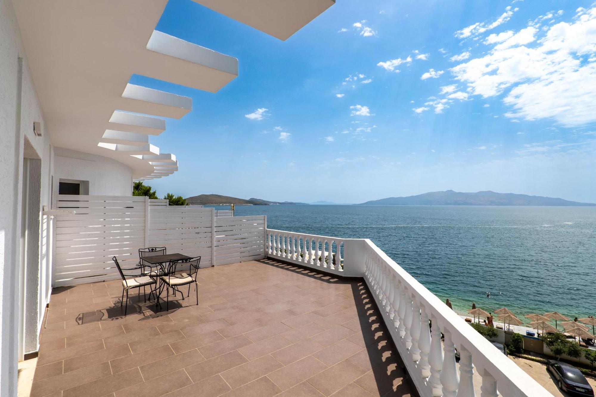 Hotel Sejko Sarandë Exterior foto